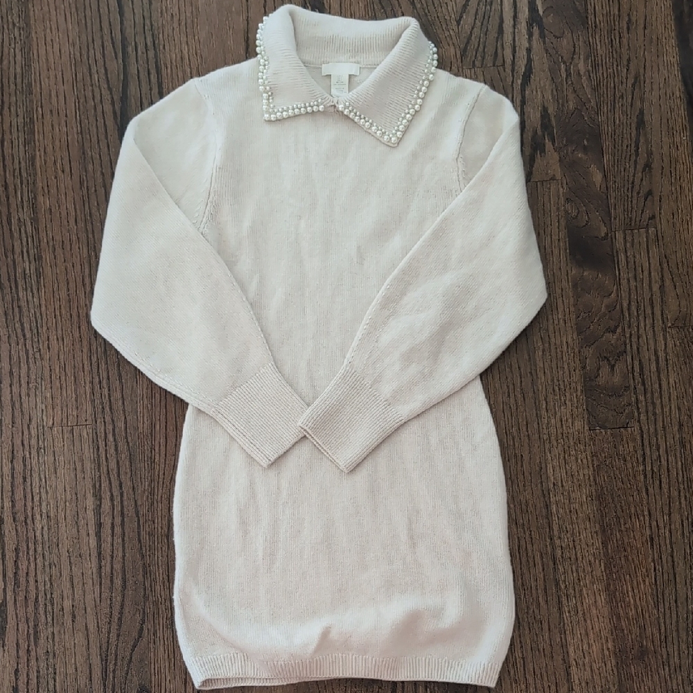 Elegant Cream Sweater with Pearl Collar